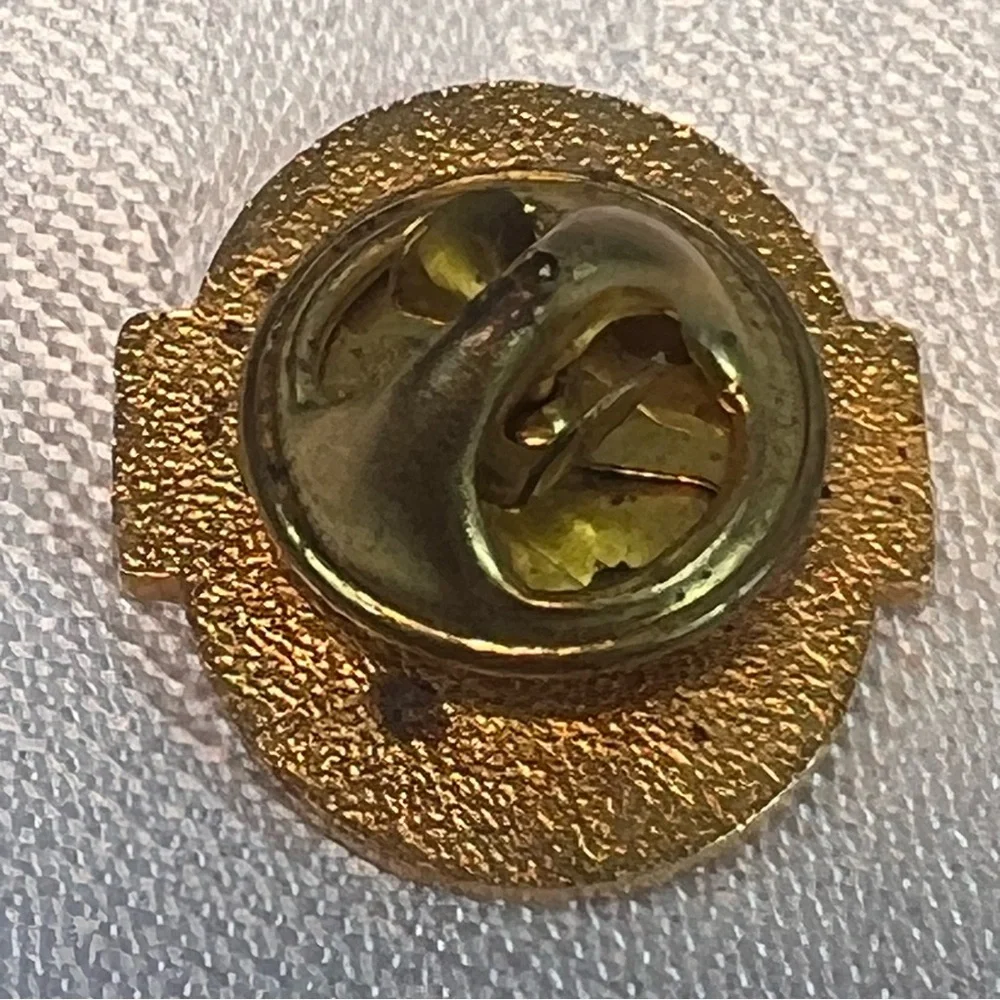 Indiana Auctioneers Association Pin Small Lapel Pin Gold Red Rare